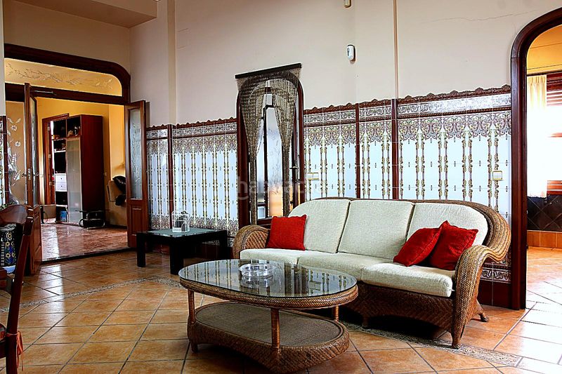 Foto e821a6f4-d64f-42d9-b08b-0a53cab922fb. Xalet amb xemeneia aparcament piscina a Saboya Alboraya