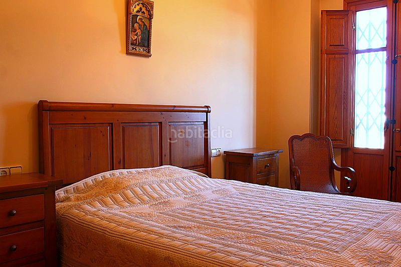 Foto f97509fb-0898-4641-94a4-a0425c7c6e46. Xalet amb xemeneia aparcament piscina a Saboya Alboraya