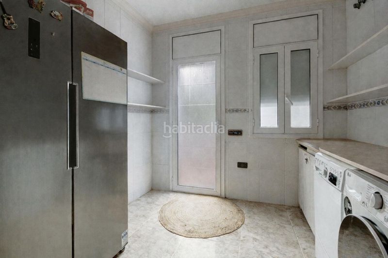 Foto 00f1dbb6-7d2a-4895-be34-00b7496527fd. Chalet avec chauffage parking dans Cunit residencial Cunit
