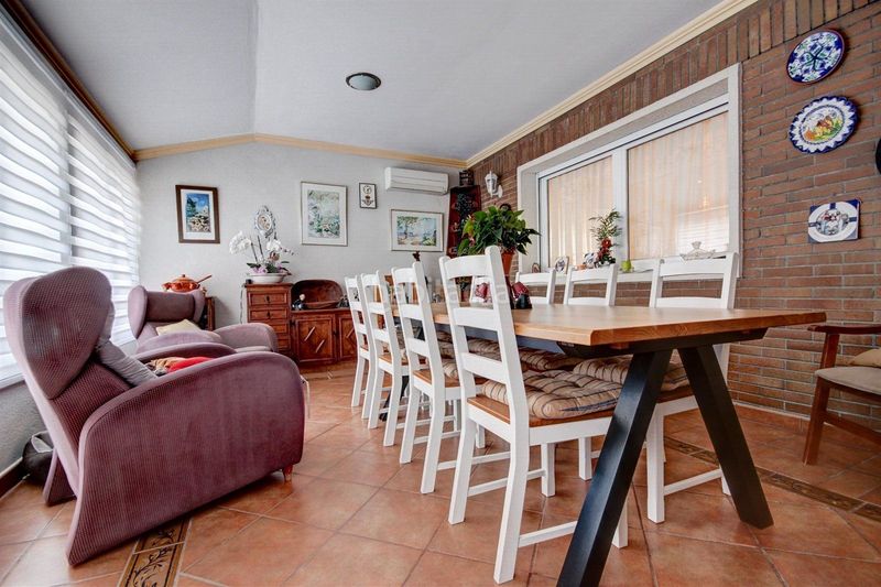 Foto f380c3dd-a63a-4059-b68a-a89375ccaaca. Chalet avec chauffage parking dans Cunit residencial Cunit