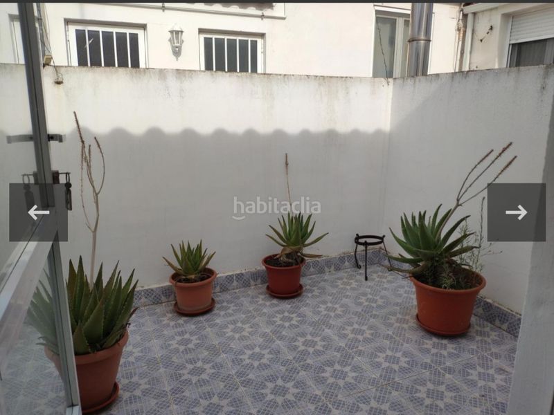 Foto b38bb4cb-f2c2-430c-8392-b24d8c18a117. Casa adossada amb aparcament a Bullas