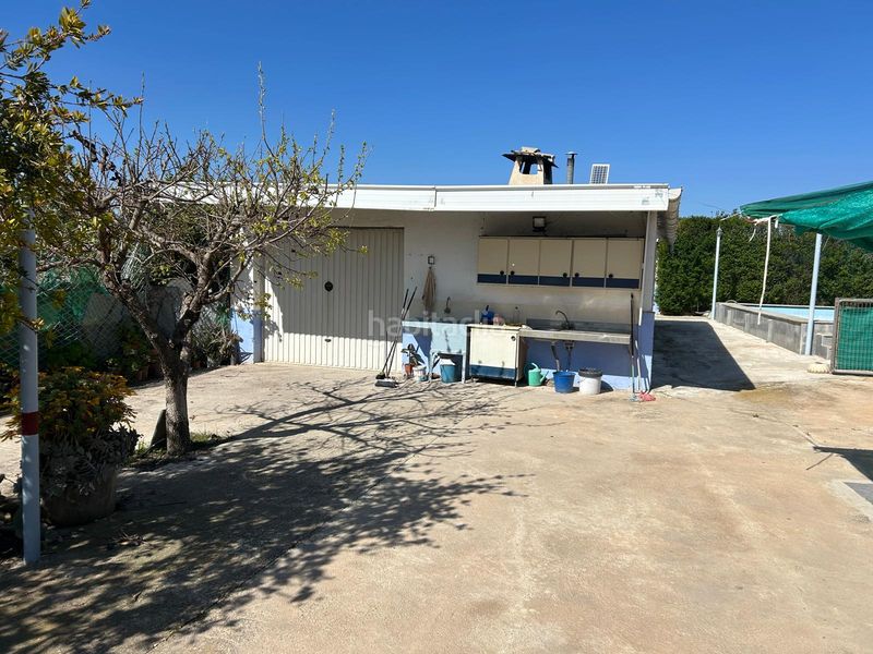 Foto 1c97369a-dc27-4263-ad25-34026180da76. Masia amb xemeneia aparcament piscina a Bullas