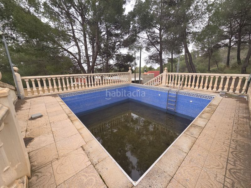 Foto 506b6300-f74a-4db2-8e39-66e634aa7a1e. Masia amb xemeneia piscina a Bullas