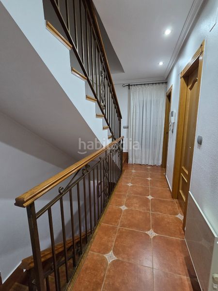 Foto 46f2d825-be69-4edf-8c68-d5fa109516de. Casa adossada amb calefacció aparcament a Bullas