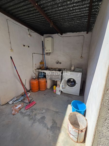 Foto f8ce4047-c5ee-4aa1-9b47-7dcd44694056. Casa amb xemeneia a Bullas