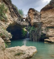Fondo rustico  Calle salto del usero. Casa y terreno zona salto útero, bullas.
