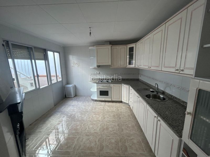 Foto 118f25da-f3cf-455d-a91e-505575c44ad6. Casa amb aparcament a Bullas