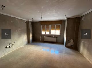 Pis  Calle raimundo muñoz. Piso en pleno centro para terminar