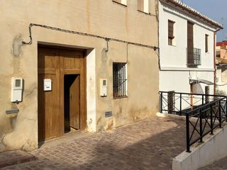Flat  Sagunto-sagunt - cl fuente santa ana. Planta baja en sagunto