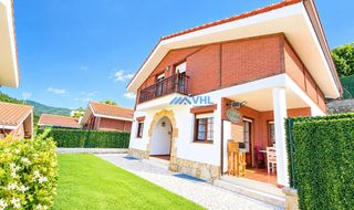 Chalet  Barrio llantada. Chalet individual zona samano