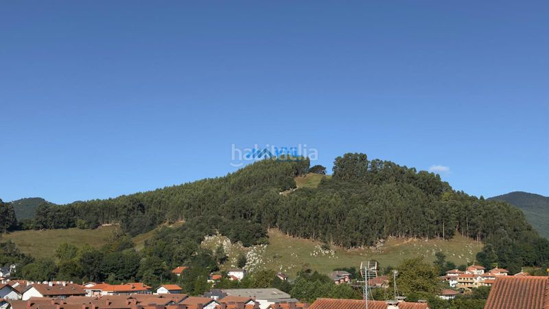 Foto 8dd0faa2-b8f6-4f23-831c-ffc44900f30c. Xalet amb calefacció aparcament a Samano Castro - Urdiales