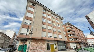 Pis  Calle matilde de la torre. Piso amplio zona centro