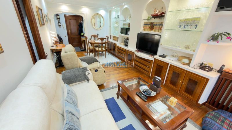 Foto 83b6de3b-73dd-493b-9ade-2b346efdfff9. Pis amb calefacció aparcament piscina a Brazomar Castro - Urdiales