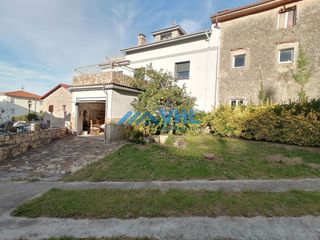 Chalet  N/a. Chalet zona cerdigo