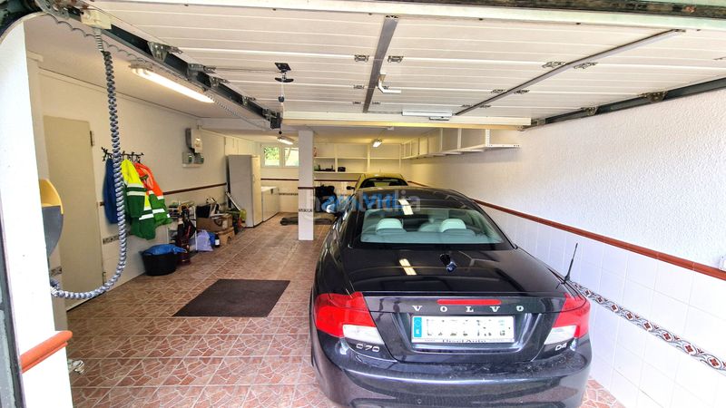 Foto 1d990f71-45c1-41f8-8bd2-621366c953a9. Xalet amb xemeneia calefacció aparcament a Samano Castro - Urdiales