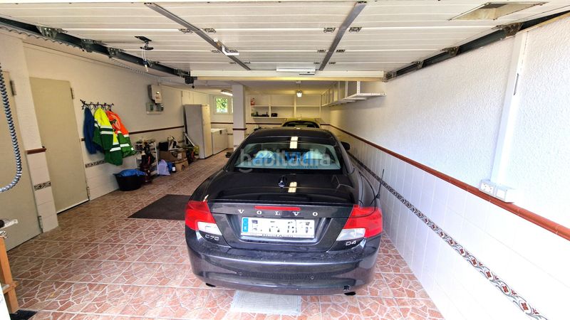 Foto 1dec29a1-4f14-4a8e-b200-13c2609785fc. Xalet amb xemeneia calefacció aparcament a Samano Castro - Urdiales