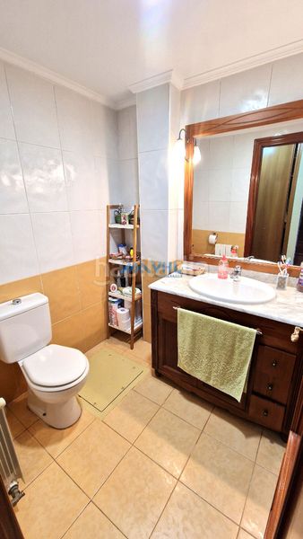 Foto 5158be00-639f-4cf7-b4b7-51207eea1de5. Xalet amb xemeneia calefacció aparcament a Samano Castro - Urdiales