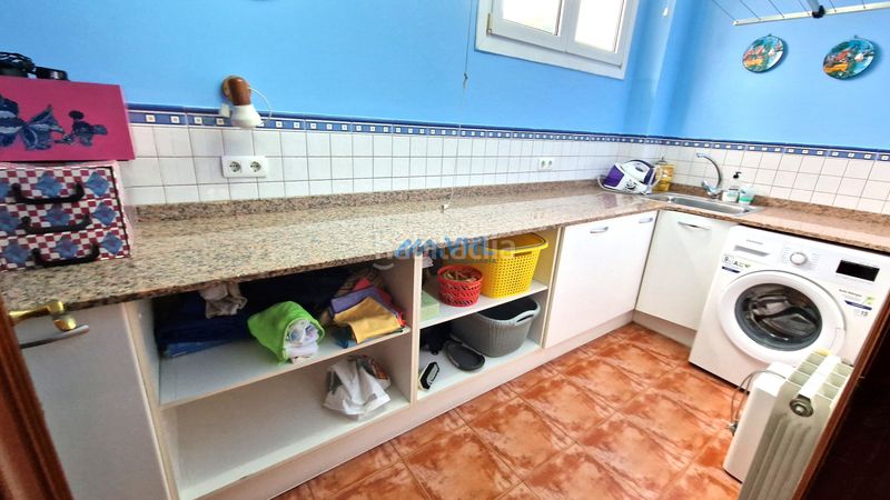 Foto 9b409f28-19b0-4cae-be8b-cb5ecca0f79e. Xalet amb xemeneia calefacció aparcament a Samano Castro - Urdiales