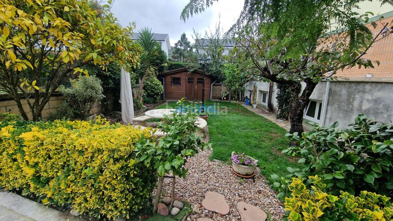 Foto b14b8aa4-da95-4639-8d71-983941174036. Xalet amb xemeneia calefacció aparcament a Samano Castro - Urdiales