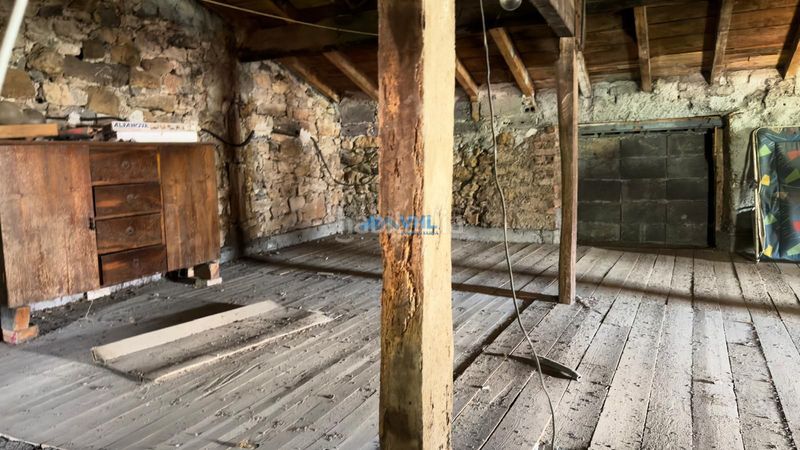 Foto a8c989b6-cacc-4717-b6e6-d22aa85e6a25. Casa aparellada amb calefacció aparcament a Otañes-Talledo Castro - Urdiales