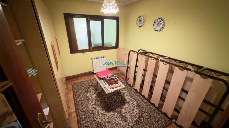 Foto 95a236da-69d9-4fad-9e0a-973788779593. Casa adossada amb xemeneia a Guriezo