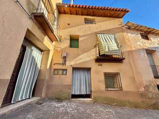 Casa  Calle garcía sánchez 29. Casa en venta en un encantador pueblo