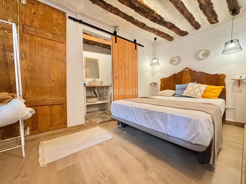 Foto 00822e4d-6eb9-4ef4-a86b-f8a251f5c376. Casa a calle real 70 a Terrer