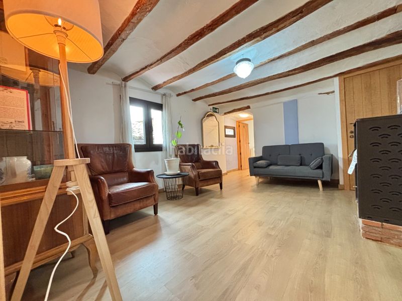 Foto eb1806a4-5054-440f-a932-d2334c68b018. Casa a calle real 70 a Terrer