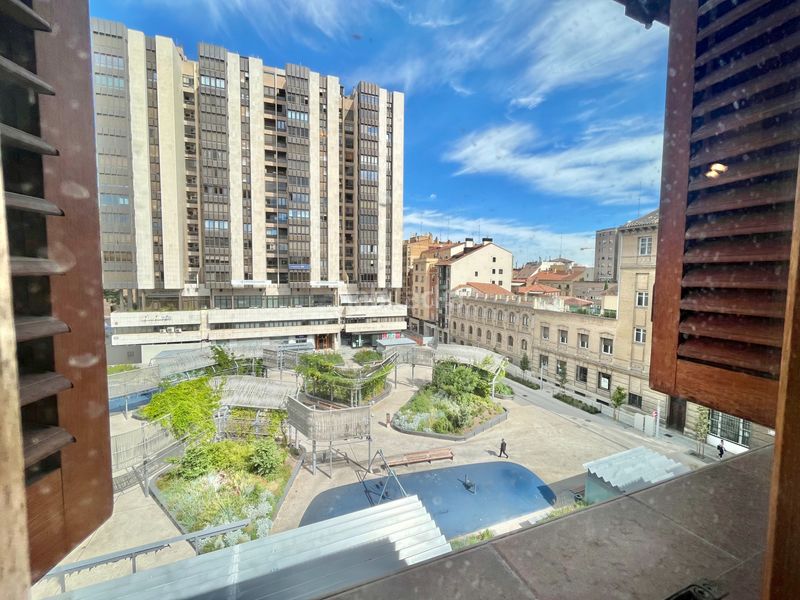 Foto 0a350ead-955a-4787-9ade-13119df055a1. Dúplex a calle del teniente coronel valenzuela 13 a Zaragoza