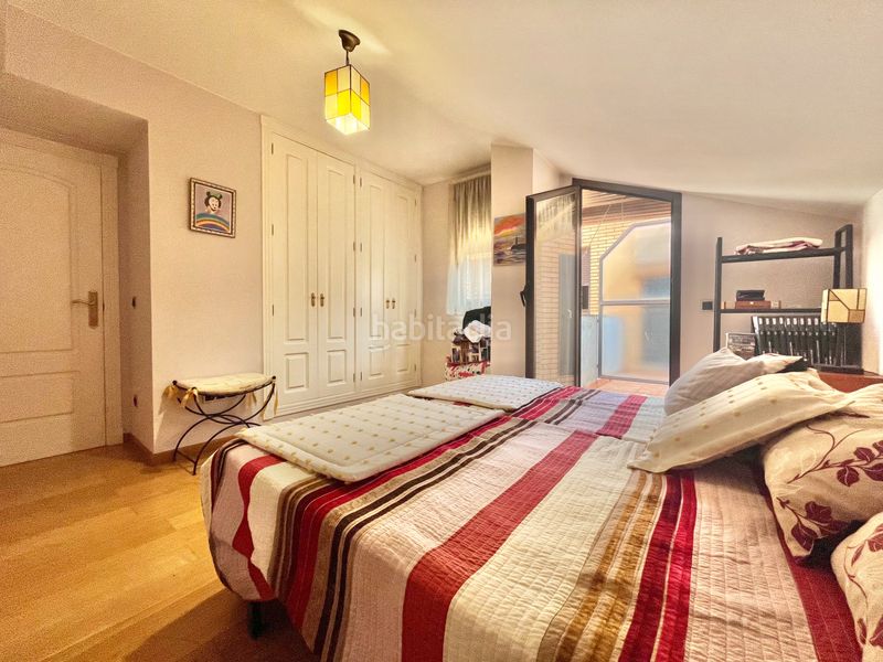 Foto 25e30717-9934-4700-b1b3-33653a289ad1. Dúplex a calle del teniente coronel valenzuela 13 a Zaragoza