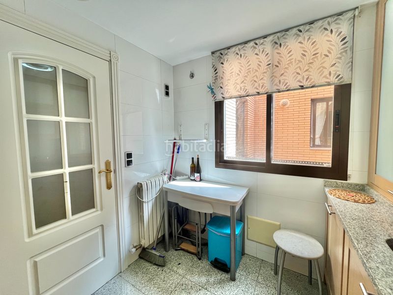 Foto d9842d65-433d-4022-8d38-d4fa6a485482. Dúplex a calle del teniente coronel valenzuela 13 a Zaragoza