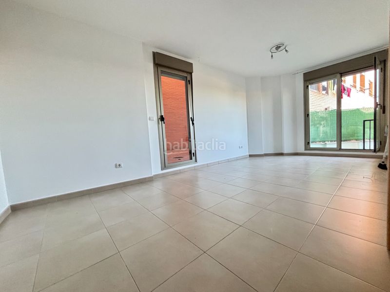 Foto 83df5460-7fe5-4824-a8a0-f1809a7d1632. Flat in calle ramiro ii el monje 2 in Cadrete
