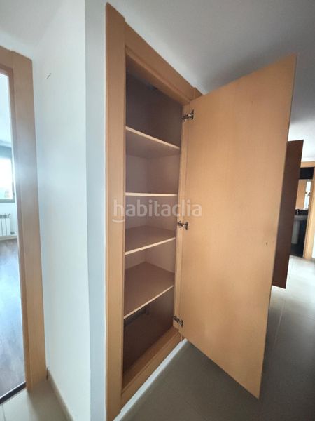 Foto b170fd12-4bde-4f61-bf6c-7eecdde38d5d. Flat in calle ramiro ii el monje 2 in Cadrete