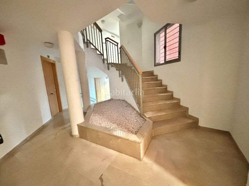 Foto b2284205-bffb-456e-a8d2-7e300f75b757. Flat in calle ramiro ii el monje 2 in Cadrete