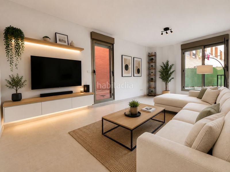 Foto bfd794db-4c80-47d7-89a4-ab7bb6714597. Flat in calle ramiro ii el monje 2 in Cadrete