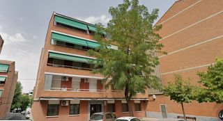 Pis  Calle doctor marañón. Oportunidad de inversión