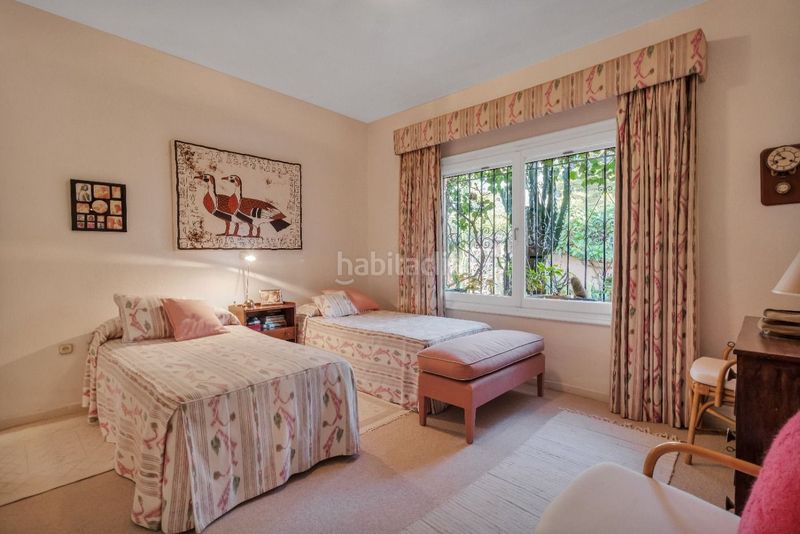 Foto 5beb8b23-6f26-4845-b73d-f17f1bb16aae. Casa amb aparcament piscina a Nueva Atalaya Estepona