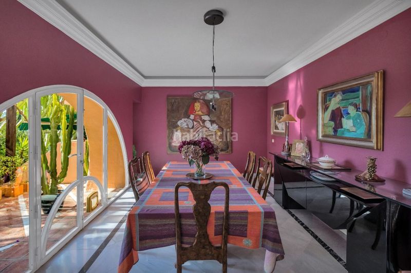 Foto bf2bbad9-8303-4597-a9fd-d74f1452a5b5. Casa amb aparcament piscina a Nueva Atalaya Estepona