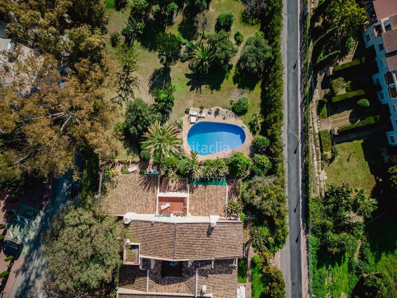 Foto eda50971-f343-4e0d-81ee-f0f6736b9526. Casa amb aparcament piscina a Nueva Atalaya Estepona