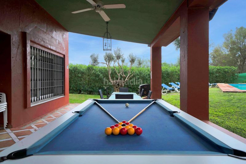 Foto 0b7990cb-b37c-4213-819f-e06d3d665231. Casa amb aparcament piscina a Elviria Marbella