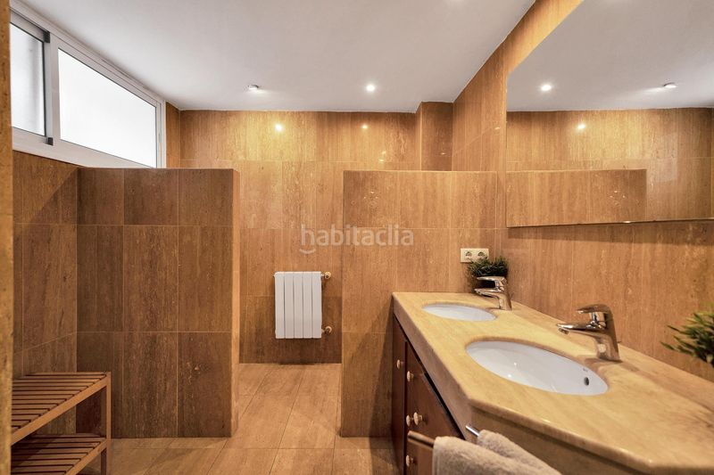 Foto a86a387d-bd24-4689-9566-30b027b391f7. Casa amb aparcament piscina a Elviria Marbella