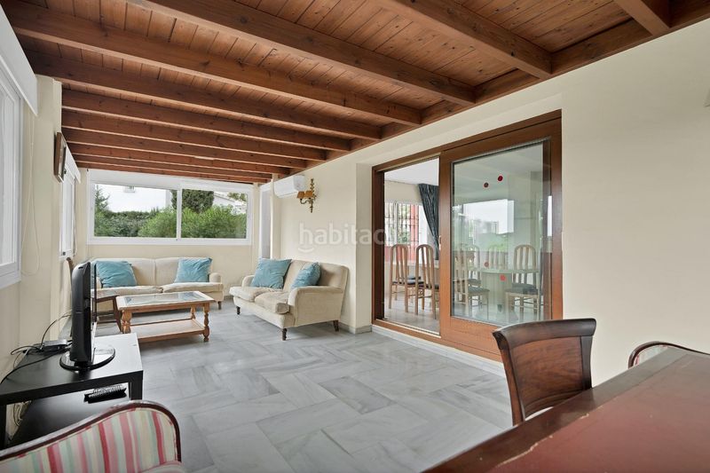 Foto b13da171-17e8-4ff3-b4d6-ff73ff3cb7ed. Casa amb aparcament piscina a Elviria Marbella