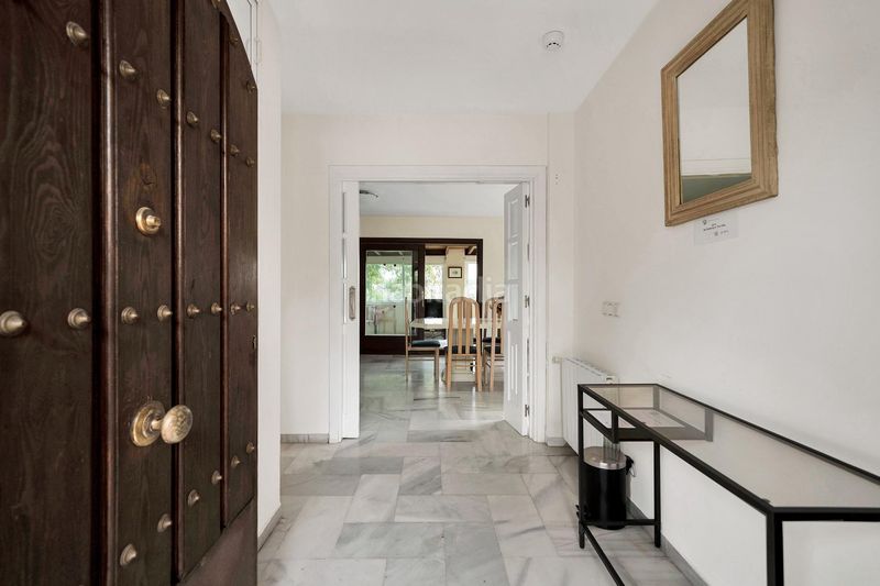 Foto cc0183b4-e881-451d-96ef-f7b5750f7fdd. Casa amb aparcament piscina a Elviria Marbella