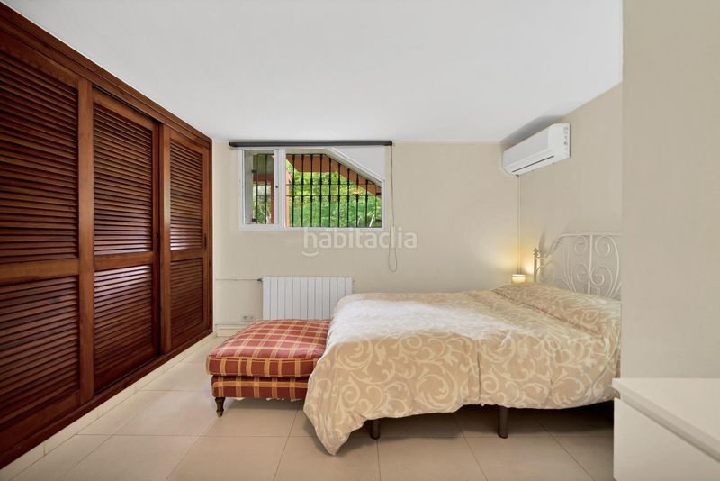 Foto cd5920d7-81d8-48a0-b196-24363a52bff2. Casa amb aparcament piscina a Elviria Marbella