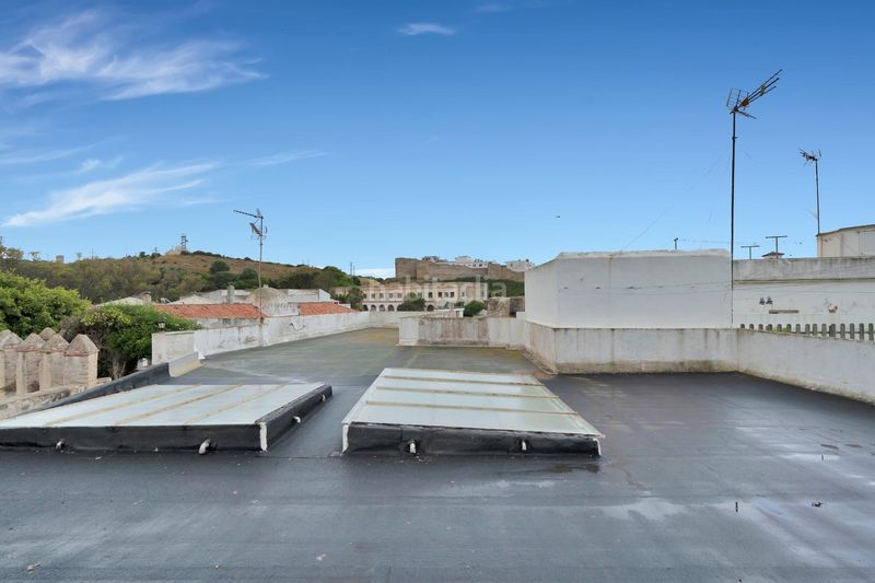 Foto df7ef31d-ae2f-4df6-9b36-3cfcd5b38f1e. Casa amb aparcament a Tarifa ciudad Tarifa