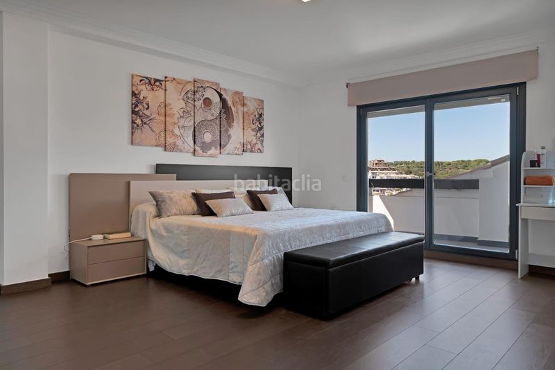 Foto 1e1ead90-86ee-4adb-a725-f896373bc211. Casa amb aparcament piscina a La Alcaidesa