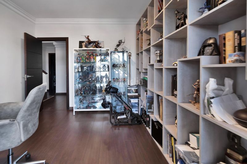 Foto 45873504-c031-44f0-8abc-2c3451d2bc3d. Casa amb aparcament piscina a La Alcaidesa