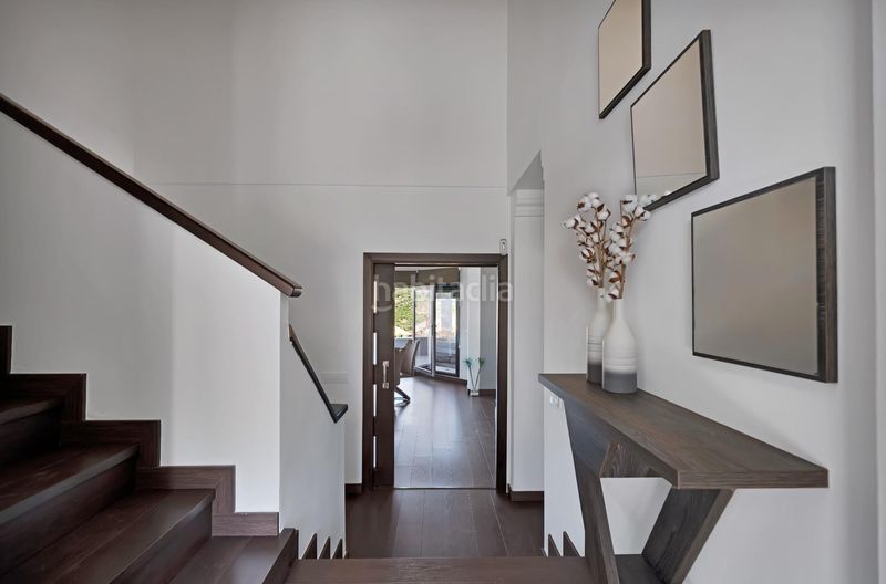 Foto 69572369-1671-4ca4-a33e-7b5c0f0cd239. Casa amb aparcament piscina a La Alcaidesa