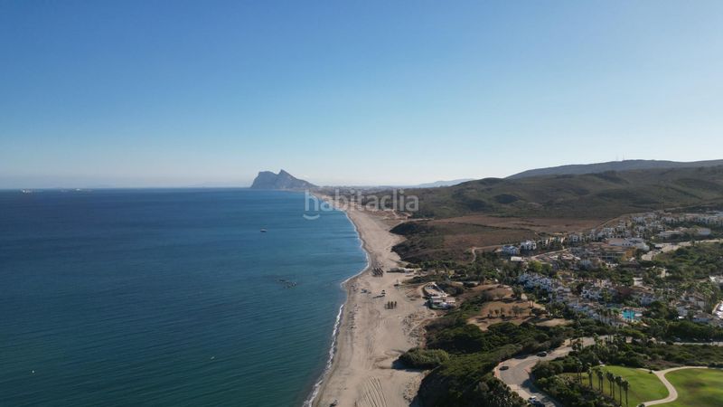 Foto 981056fa-23b3-42b3-a674-dced019f2ffe. Casa amb aparcament piscina a La Alcaidesa