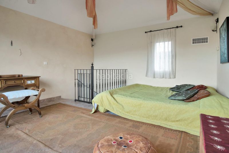 Foto 7febc230-3f7b-41cc-9039-c6a66f5ea61c. Casa amb calefacció piscina a Centro Estepona